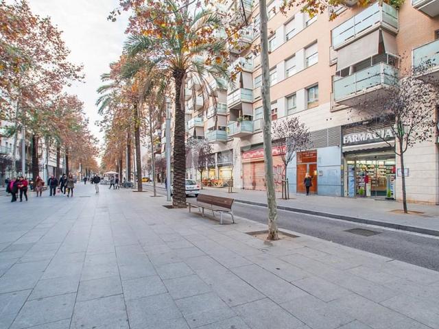 Apartamento en venta en Barcelona photo 0