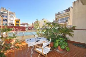 Local comercial en venta en Calella photo 0