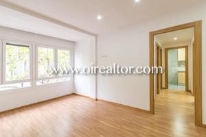 Apartamento en venta en Barcelona photo 0
