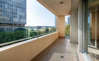 Apartamento en venta en Barcelona photo 0