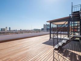 Apartamento en venta en Barcelona photo 0
