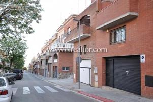 Casas de pueblo en venta en Mataró photo 0