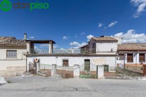 Casa en venta en Granada, Albaycin photo 0