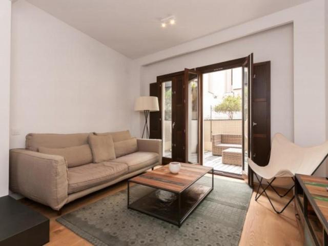 Apartamento en venta en Barcelona photo 0