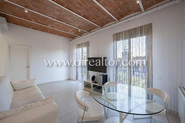 Apartamento en venta en Barcelona photo 0