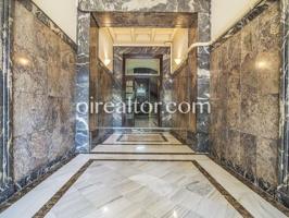 Apartamento en venta en Barcelona photo 0