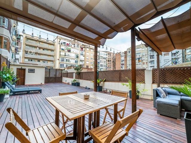 Apartamento en venta en Barcelona photo 0