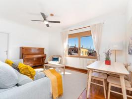 Apartamento en venta en Barcelona photo 0