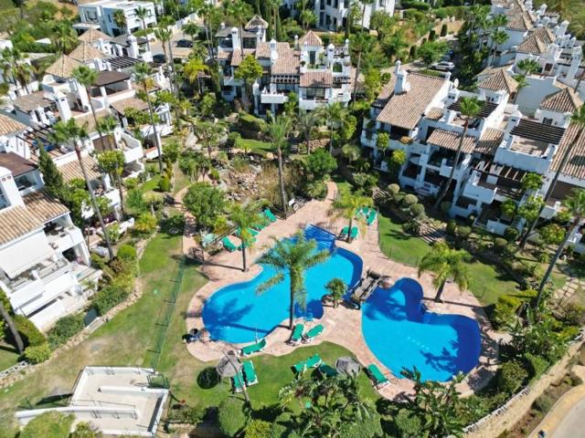Casas de pueblo en venta en Benahavís, Mirador del Paraiso photo 0