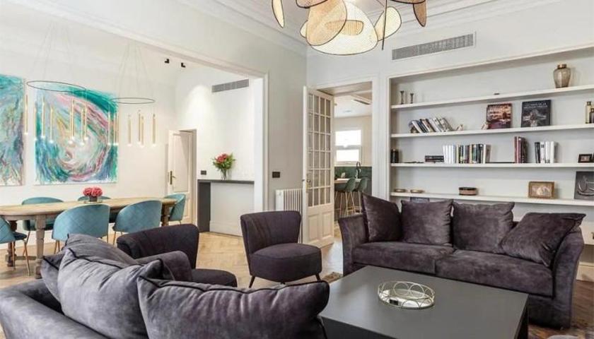 Apartamento en venta en Barcelona photo 0