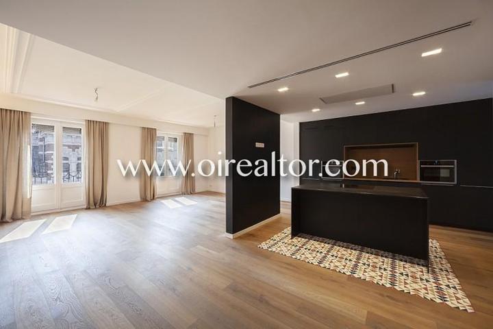 Apartamento en venta en Barcelona photo 0