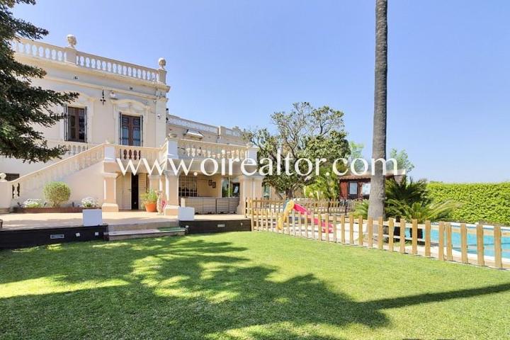 Casas de pueblo en venta en Sant Boi de Llobregat photo 0