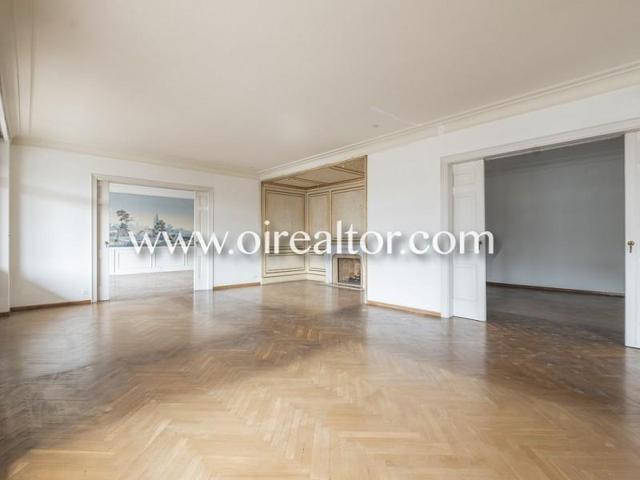 Apartamento en venta en Barcelona photo 0