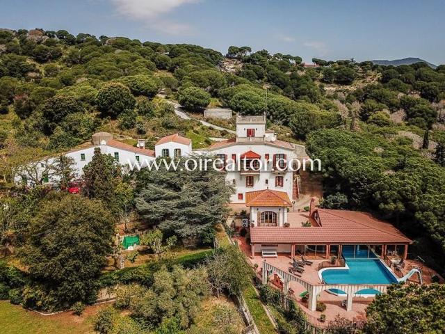 Casas de pueblo en venta en Mataró photo 0