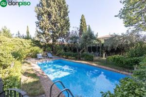 Chalet en venta en Albolote, Cortijo del aire photo 0