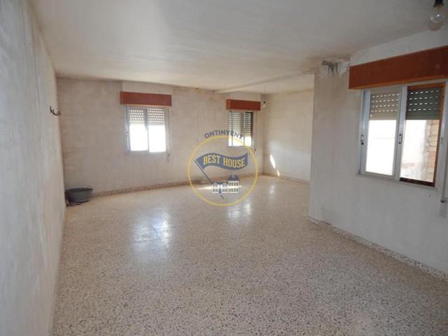 Casa en venta en Agullent, Agullent photo 0
