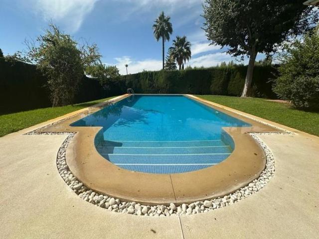 Chalet en venta en Córdoba, Brillante photo 0