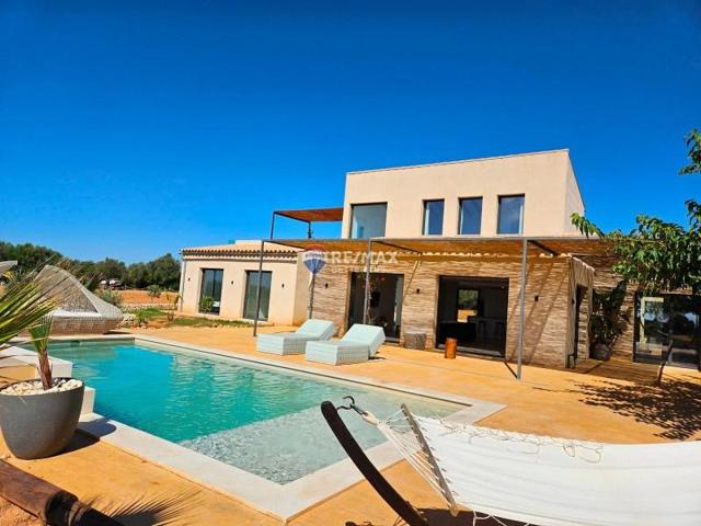 Chalet en venta en Campos photo 0
