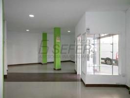 Local comercial en alquiler en Villarreal, CARRET. GENERAL photo 0