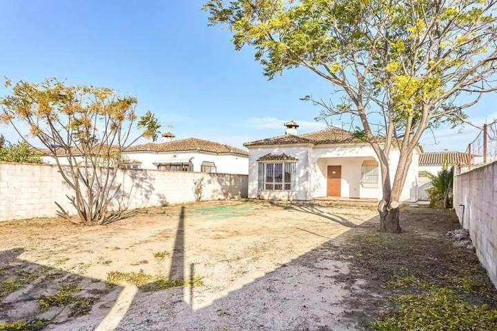 Chalet en venta en Chiclana de la Frontera, Pago del humo photo 0