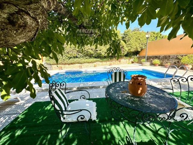 Chalet en venta en Córdoba, Trassierra photo 0