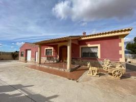 Chalet en venta en Abanilla photo 0