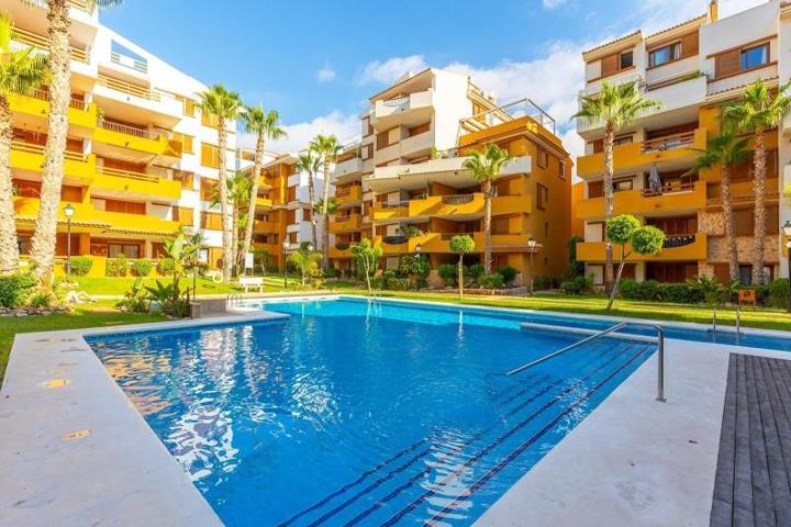 Apartamento en venta en Torrevieja, Punta prima photo 0