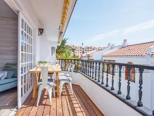 Apartamento en venta en Adeje, Calle Cataluna, 38660 photo 0