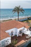 Casa con terreno en venta en Marbella, Calle del Mar de la Tranquilidad, 29604 photo 0