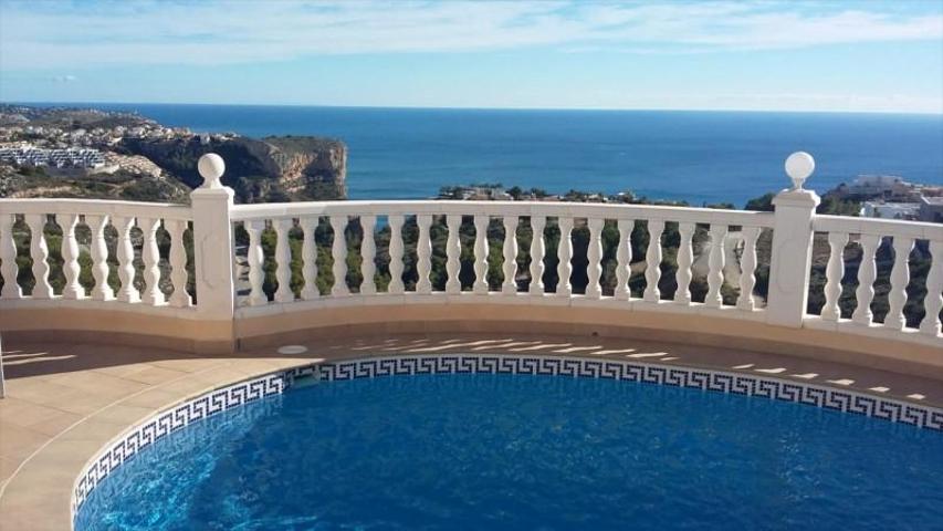 Chalet en venta en Alicante, Benitachell photo 0
