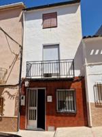 Adosada en venta en Valdepeñas de Jaén, Sierra sur photo 0