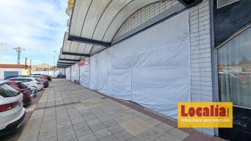 Local comercial en venta en Torrelavega, Paseo de Julio Hauzeur, 39300 photo 0