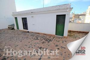 Casa en venta en Burriana, AVDA CORTS VALENCIANES photo 0