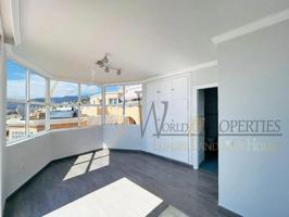 Chalet en venta en Adeje, Avenida Europa, 38660 photo 0