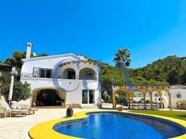 Chalet en venta en Moraira, Villotel photo 0