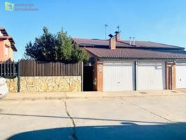 Bungalow en venta en Arcos, Arcos de la llana photo 0