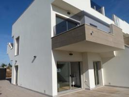 Bungalow en venta en Pilar de la Horadada, PILAR DE LA HORADADA photo 0