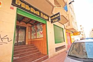 Local comercial en venta en Torrevieja, Playa del cura photo 0