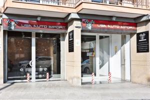 Local comercial en venta en Cornellà de Llobregat, Centre photo 0