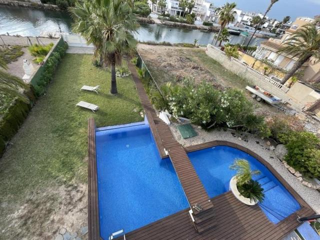 Chalet en venta en La Manga del Mar Menor, Ronda de Veneziola, 896, 30380 photo 0