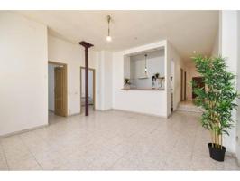 Piso en venta en Barcelona, Sant Pere-Santa Caterina-La Ribera photo 0