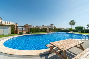 Apartamento en venta en Orihuela Costa, Lomas de Cabo Roig photo 0