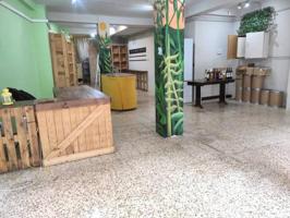 Local comercial en venta en Barcelona, La Sagrera photo 0