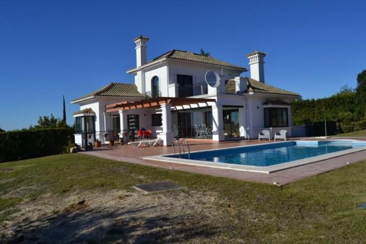 Chalet en venta en Arcos de la Frontera, Campo de golf photo 0