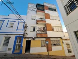 Piso en venta en Ayamonte, Avda. Andalucía photo 0