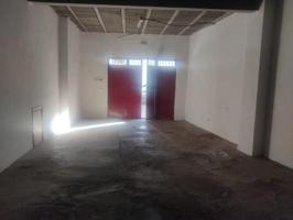 Local comercial en venta en Mairena del Alcor, Mairena del alcor photo 0