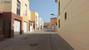 Casa en venta en Mairena del Alcor, MAIRENA DEL ALCOR photo 0