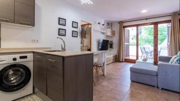 Apartamento en venta en Denia, LM HASTA KM.3 photo 0