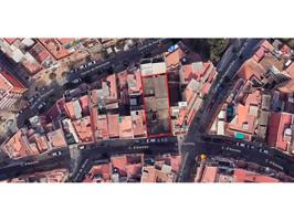Terreno en venta en Barcelona, La Trinitat Vella photo 0