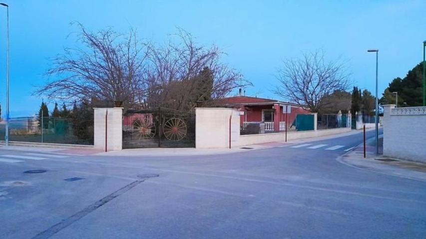 Chalet en venta en Albacete, Urb. Los Prados photo 0